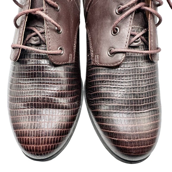 Ariat | Women | Bancroft Lizard Skin Emboss Leather Lace Up Ankle Booties | 7 B - Picture 5 of 16